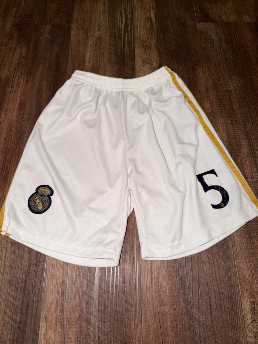 YOUTH Jude Bellingham #5 Soccer Shorts size 28